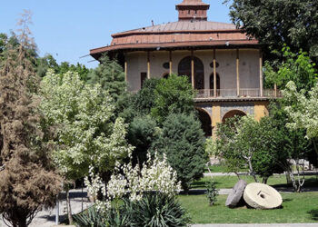 Chehelsotoon_qazvin_IRAN