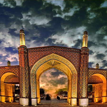 The-old-gate-of-Tehran