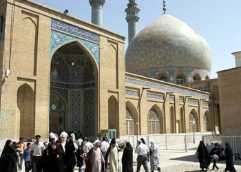 mosque_azam_qom