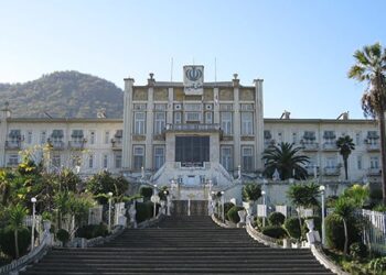 Old_Hotel_Ramsar